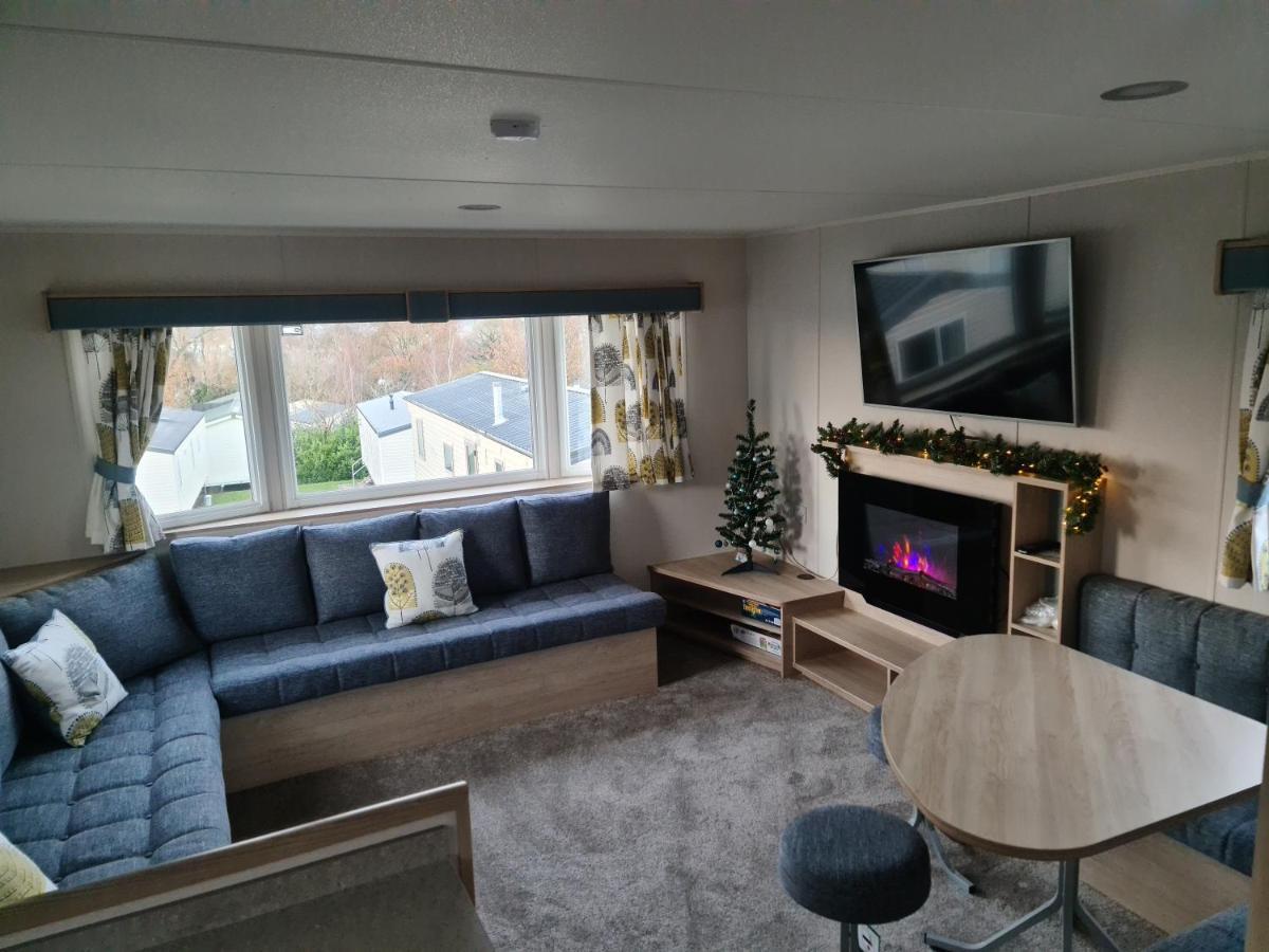 Escape City Caravan Lytchett Minster Екстер'єр фото