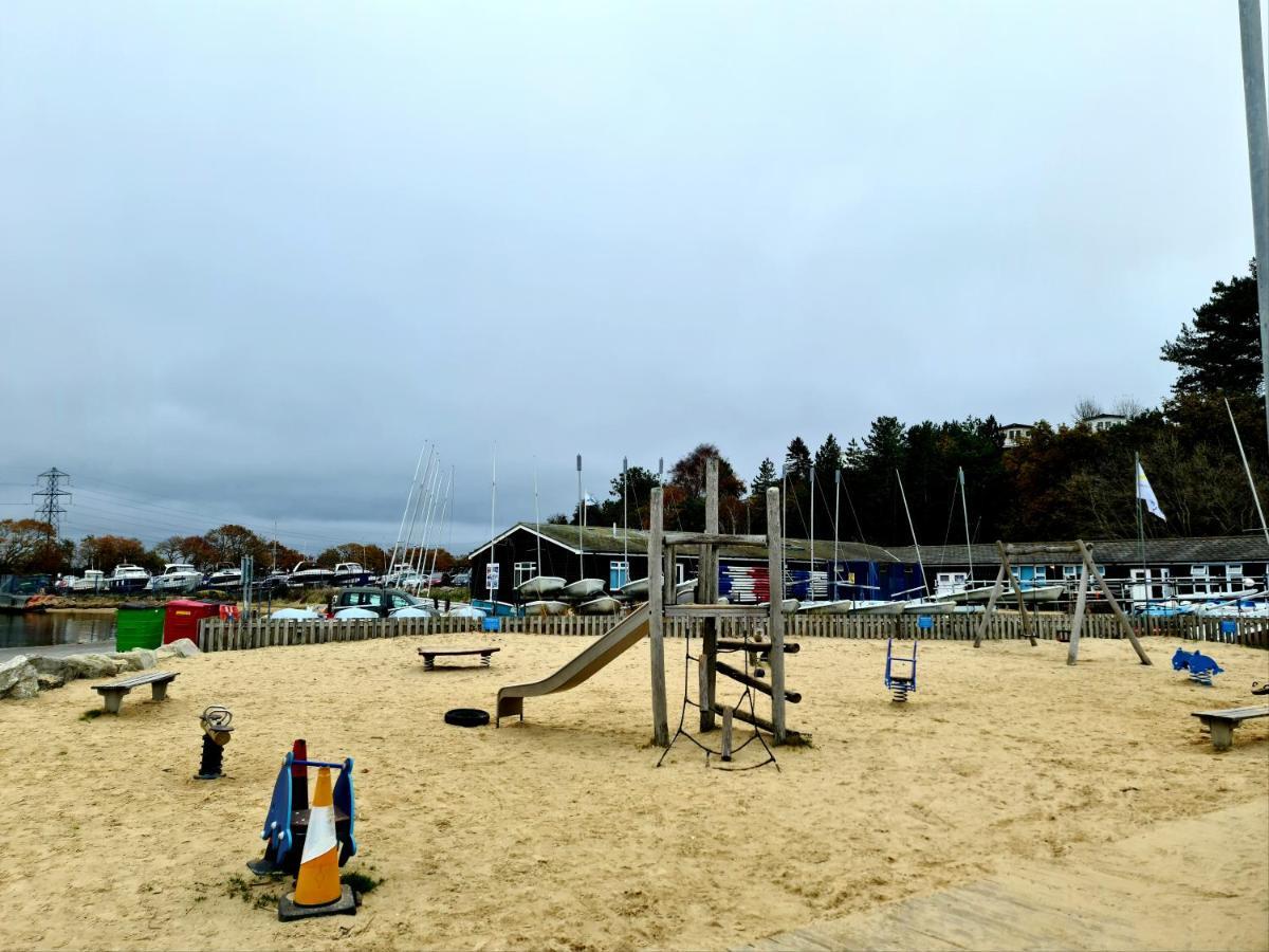 Escape City Caravan Lytchett Minster Екстер'єр фото