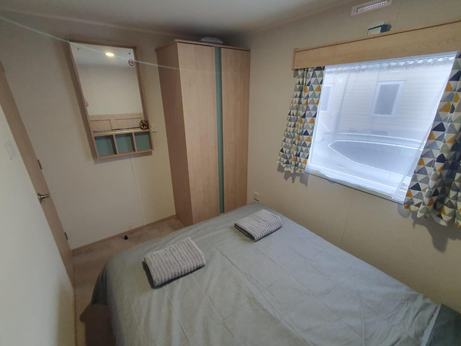 Escape City Caravan Lytchett Minster Екстер'єр фото